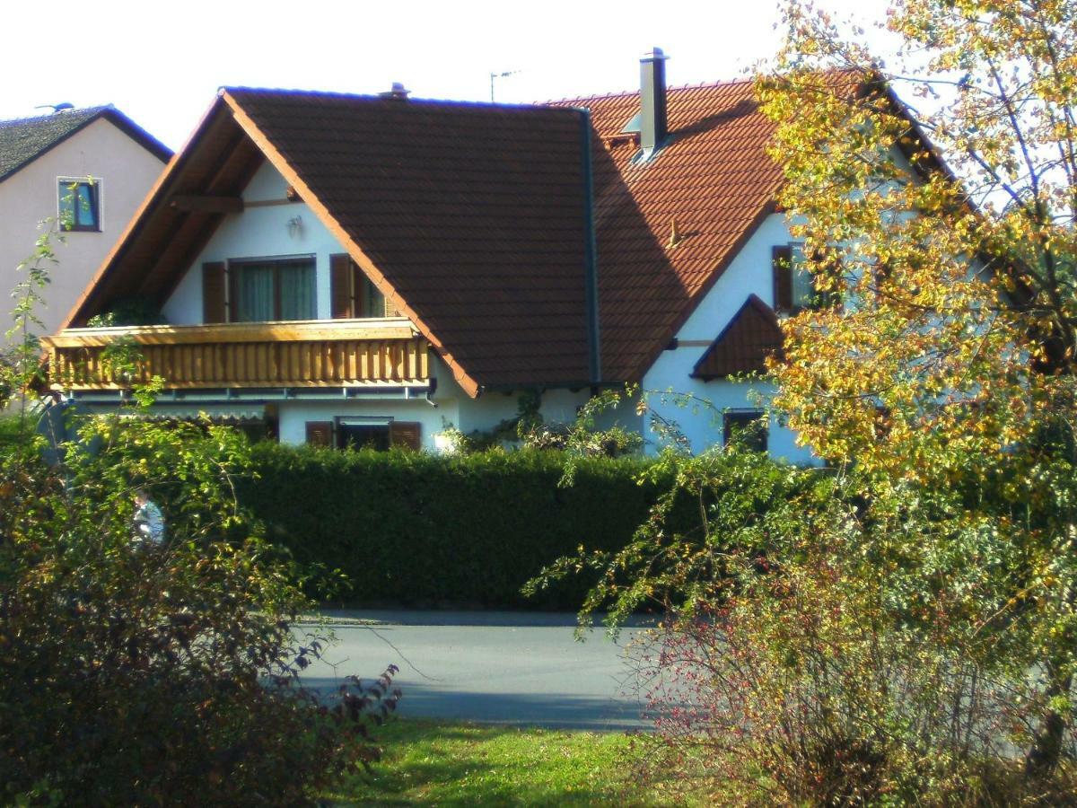 Ferienwohnung Schuetz Hirschaid Eksteriør billede